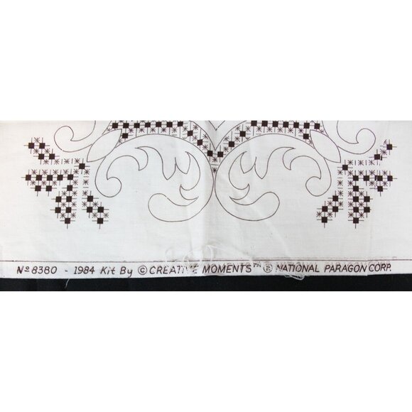 Vtg Paragon's Creative Moments Embroidery Heart Unfinished Handkerchief Panel - Picture 3 of 16